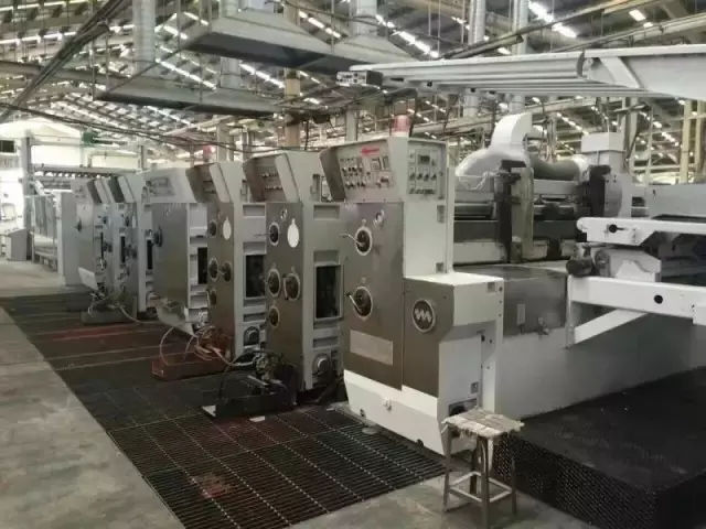 【回收二手設備】大量設備來襲！紙箱廠整廠設備打包，就等你出手了！
